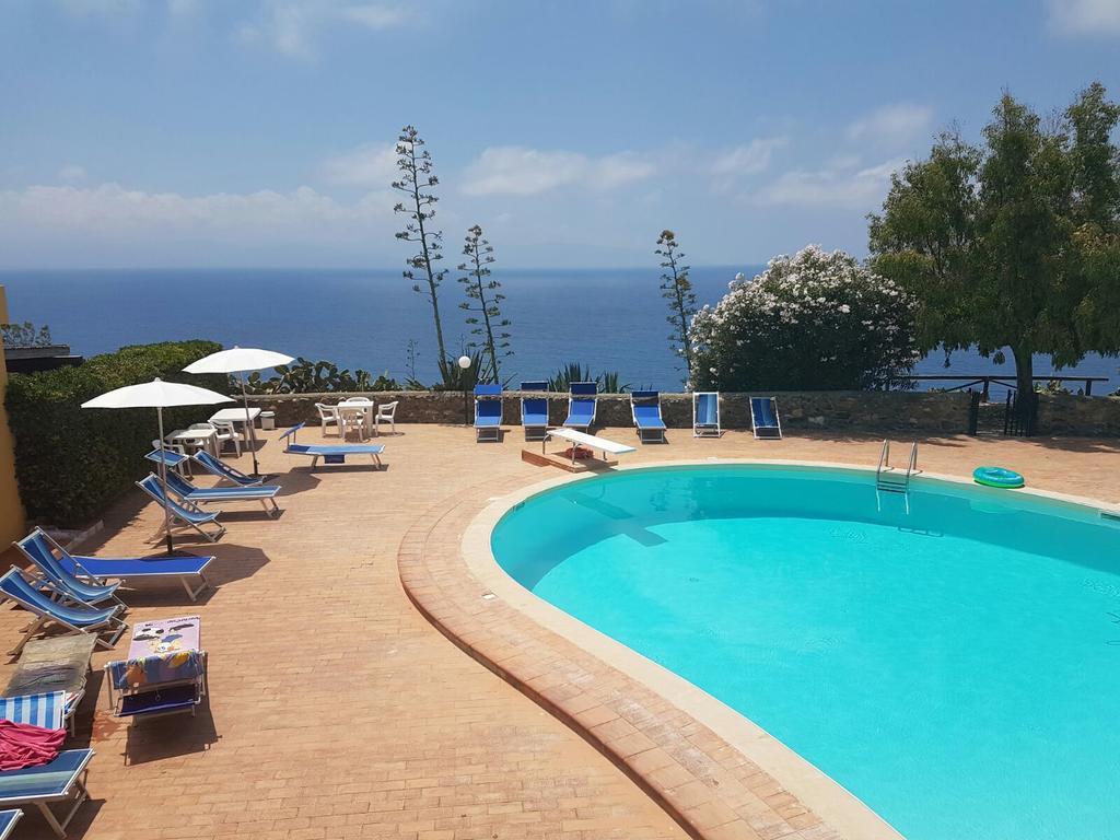 Gli Appartamenti Degli Dei Milazzo Exterior photo